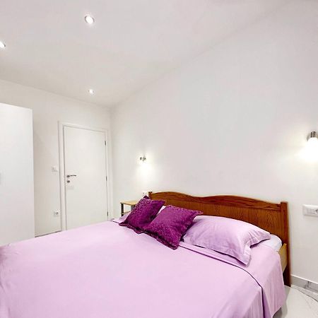Apartments Vini Trogir Exterior photo