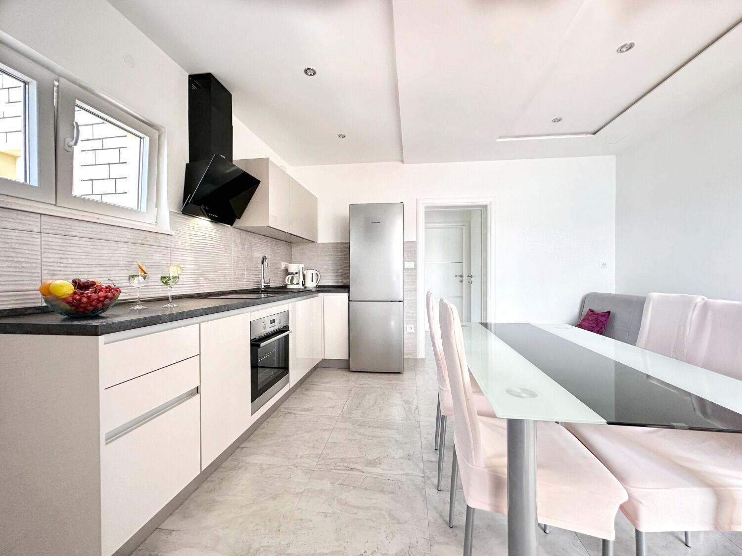 Apartments Vini Trogir Exterior photo
