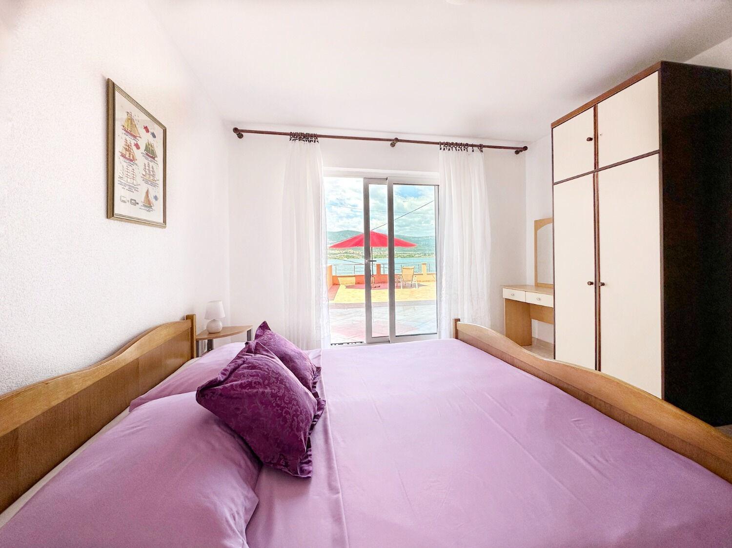 Apartments Vini Trogir Exterior photo