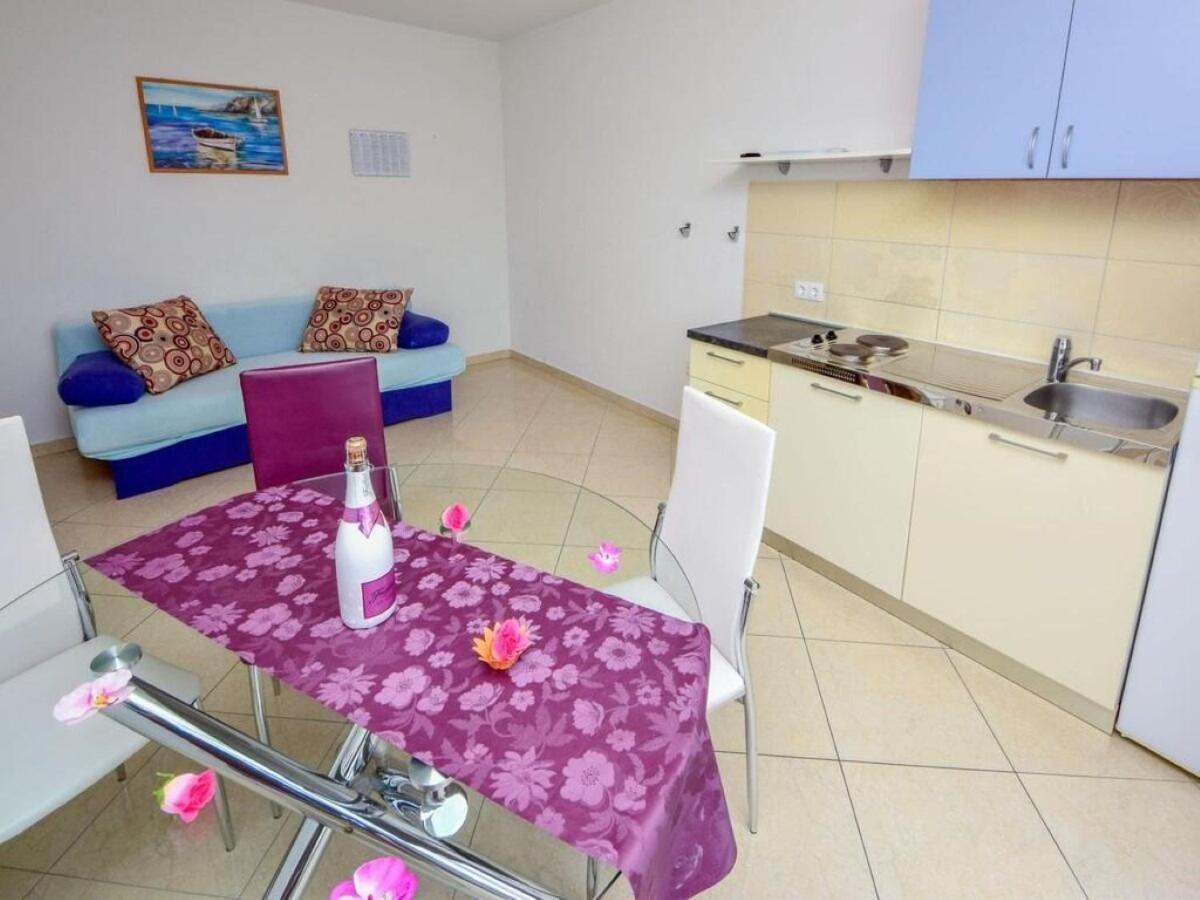 Apartments Vini Trogir Exterior photo