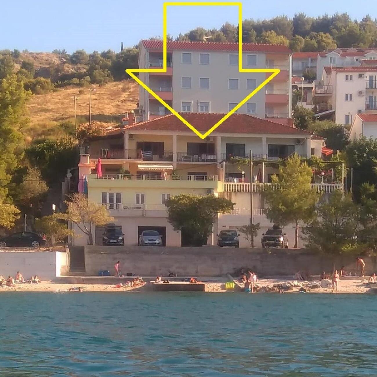 Apartments Vini Trogir Exterior photo