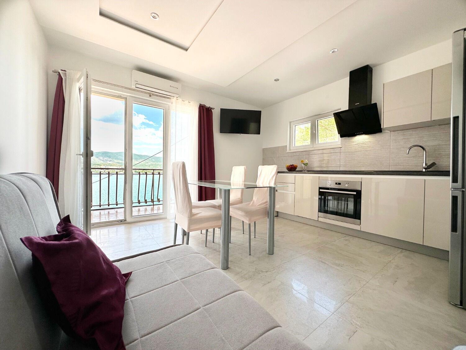 Apartments Vini Trogir Exterior photo