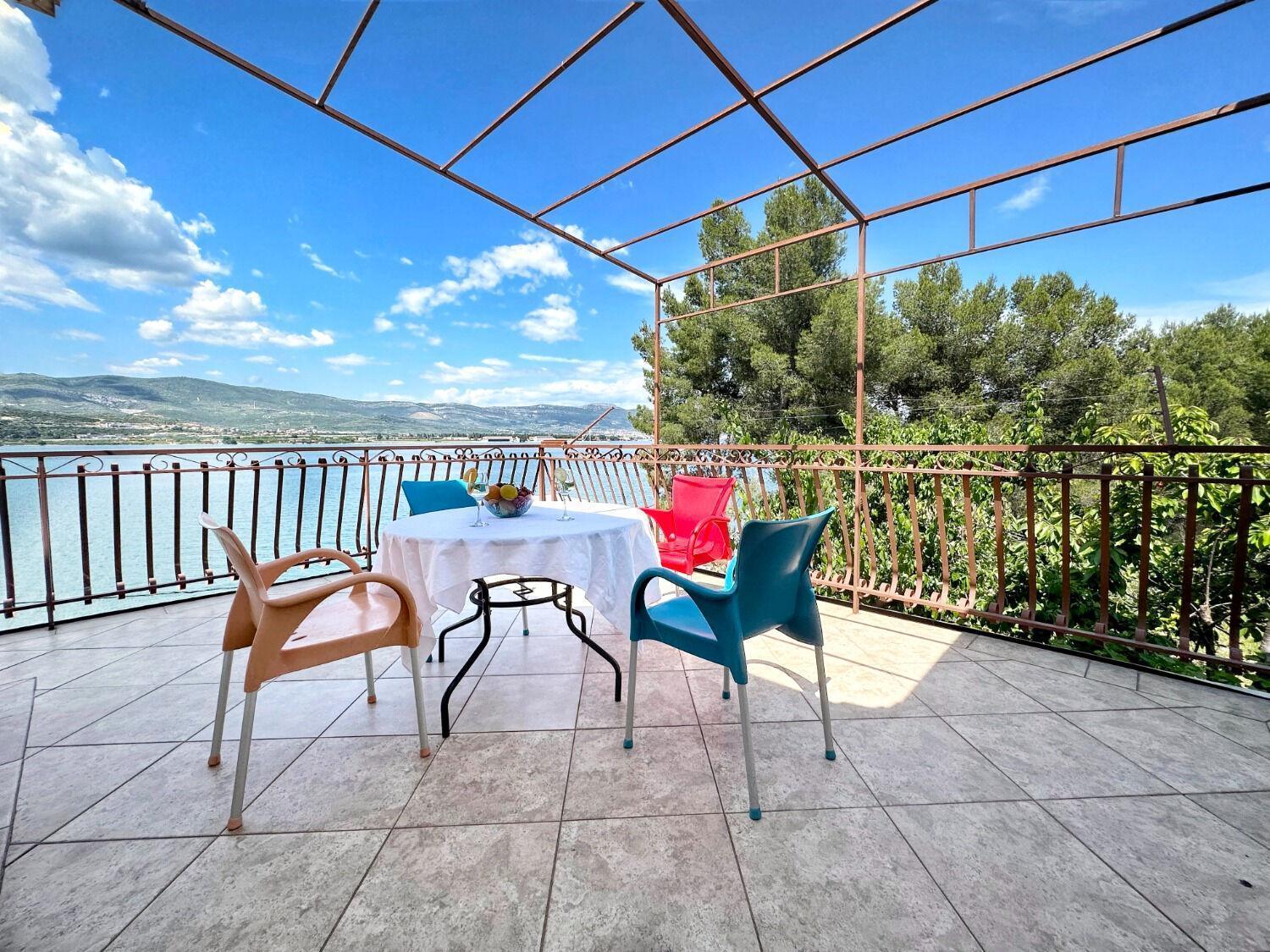Apartments Vini Trogir Exterior photo