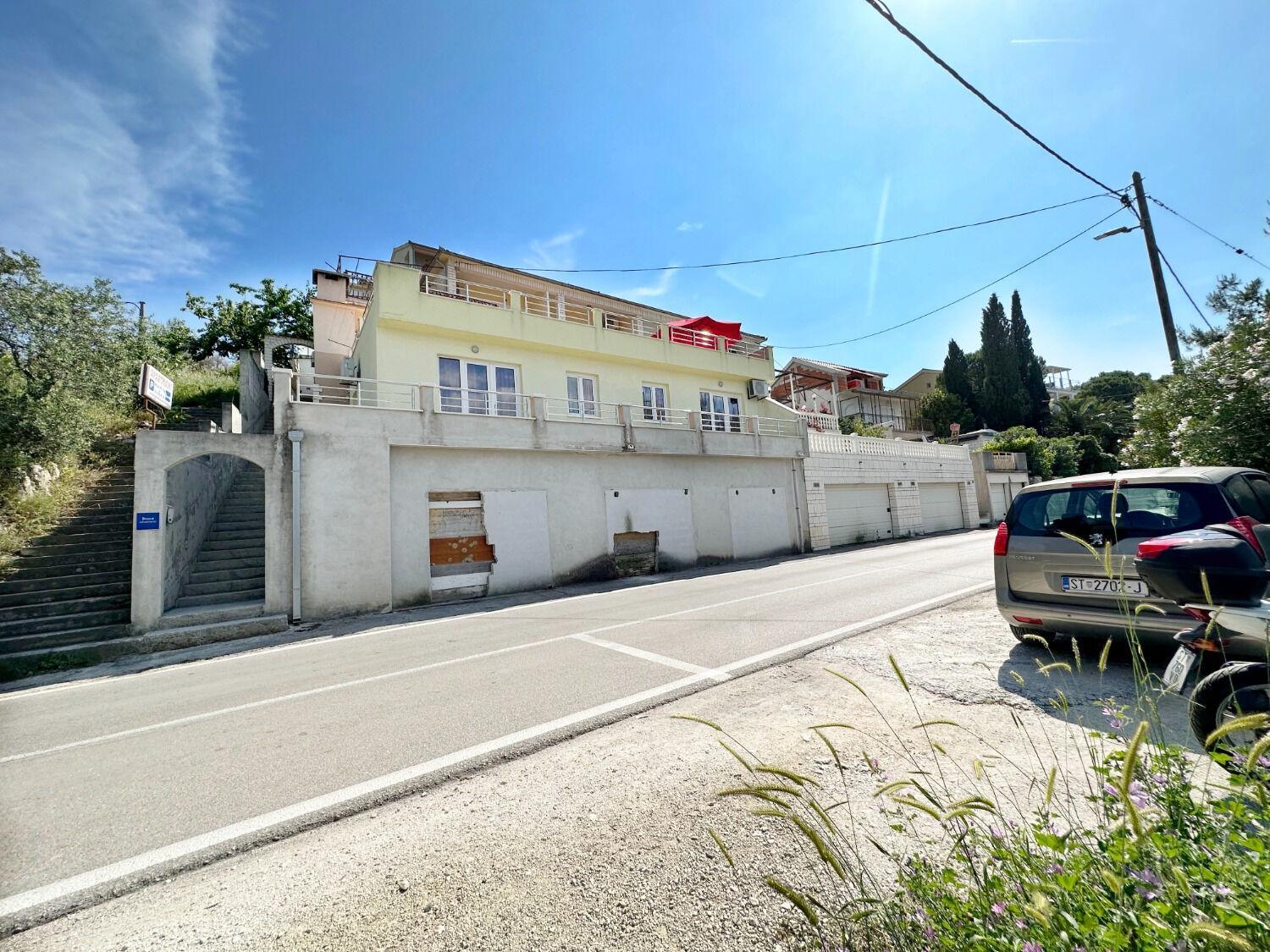 Apartments Vini Trogir Exterior photo